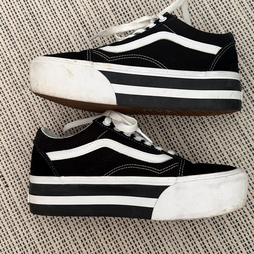 Vans Classic Black and White Stackform sneakers - Picture 3 of 5